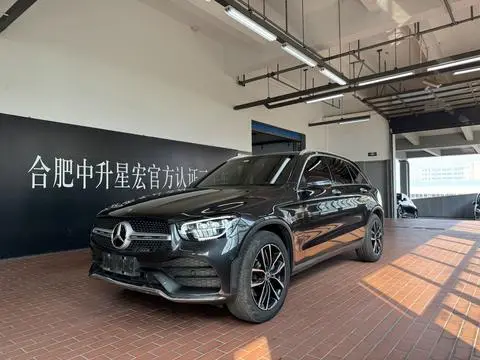 Mercedes-Benz GLC 2021 — фото 1