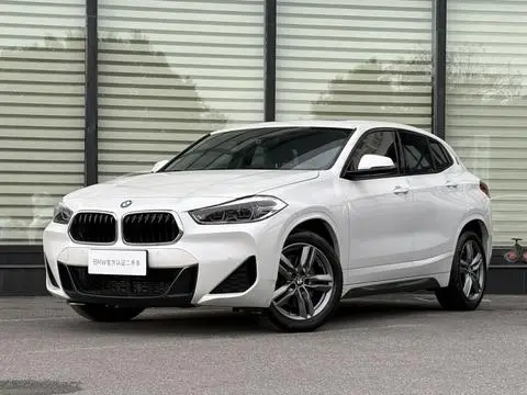 BMW X2 2021 — фото 1