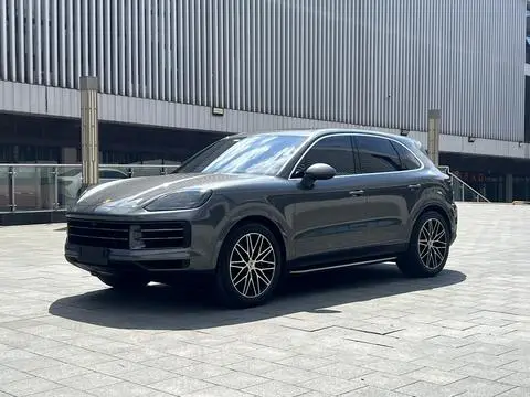 Porsche Cayenne 2024 — фото 1