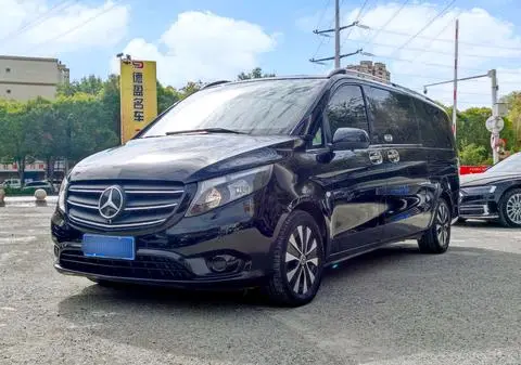 Mercedes-Benz 威霆 2021
