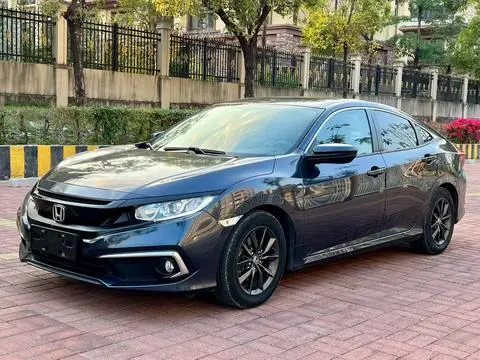 Honda Civic 2019 — фото 1