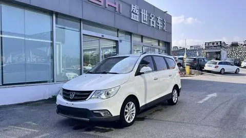 Baojun 730 2014