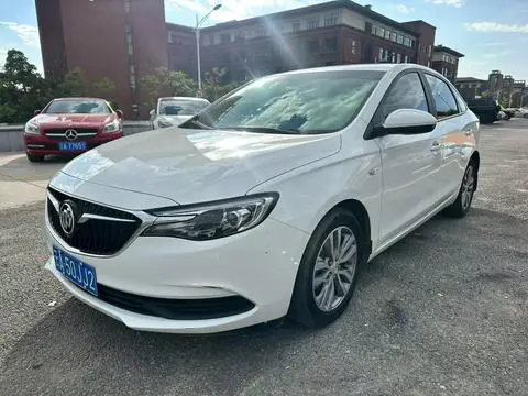 Buick Excelle GT 2021 — фото 1