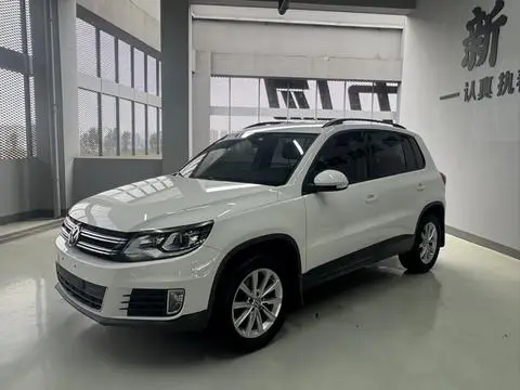 Volkswagen Tiguan 2017 — фото 1
