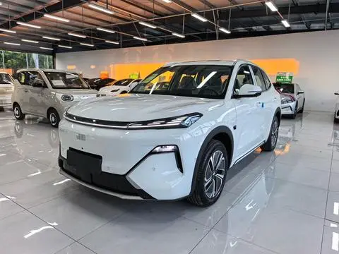 Geely 星舰7 EM-i 2026 — фото 1