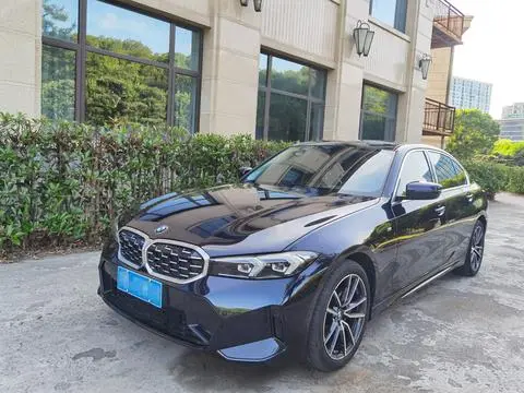 BMW 3 Series 2025 — фото 1