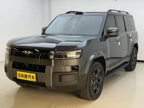 BYD Leopard 钛7 PHEV 2025