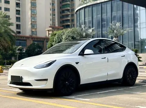 Tesla Model Y 2021
