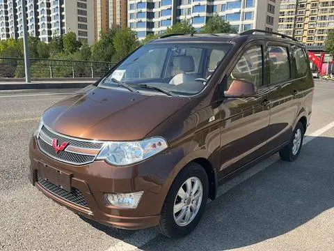 Wuling Hongguang 2016 — фото 1