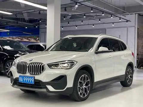 BMW X1 2021 — фото 1