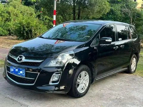 Mazda 8 2011