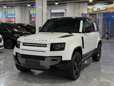 Land Rover 卫士 2025