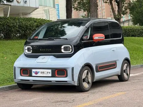 Baojun KiWi EV 2022 — фото 1