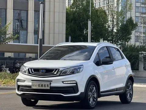 Geely 远景X3 2020 — фото 1