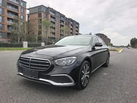 Mercedes-Benz E-Class PHEV 2022