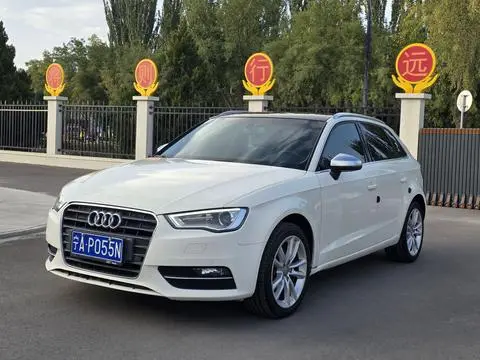 Audi A3 2015 — фото 1