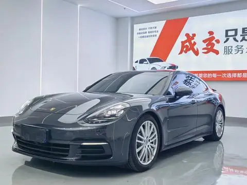 Porsche Panamera 2017