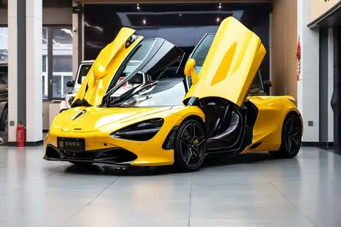 McLaren 720S 2017