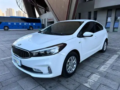 Kia K3 2016 — фото 1