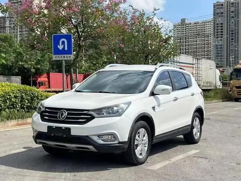 Dongfeng AX7 2015