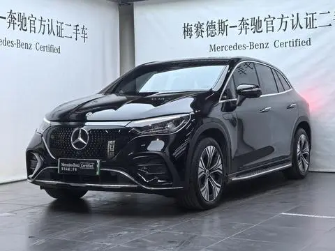 Mercedes-Benz EQE SUV 2024