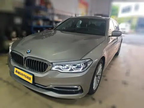 BMW 5 Series 2020 — фото 1