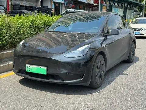 Tesla Model Y 2022 — фото 1