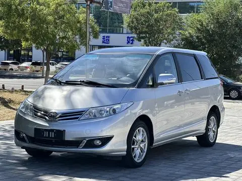 BYD M6 2013 — фото 1