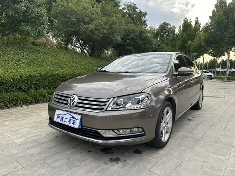 Volkswagen Magotan 2012