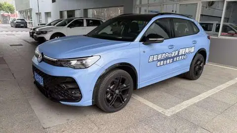 Volkswagen Tiguan L 2026