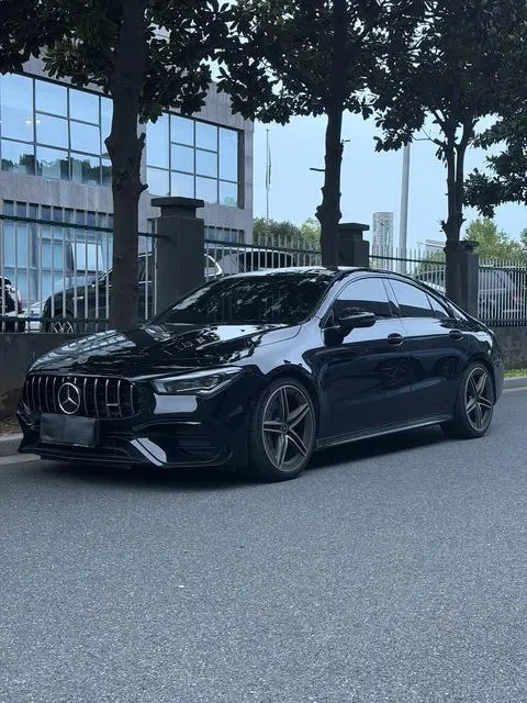 Mercedes-Benz CLA AMG 2021
