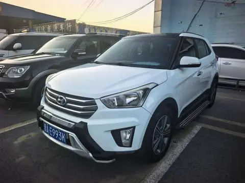 Hyundai ix25 2015 — фото 1