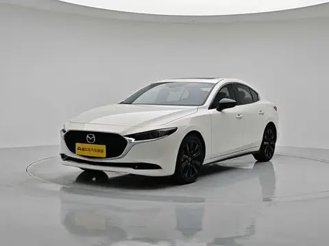 Mazda 3 Axela 2023 — фото 1