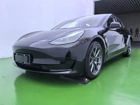 Tesla Model 3 2022 — фото 1
