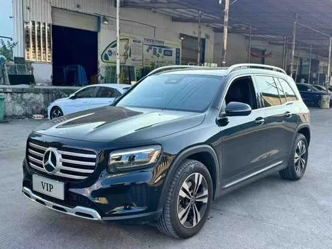 Mercedes-Benz GLB 2024
