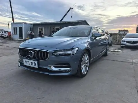 Volvo S90 2019