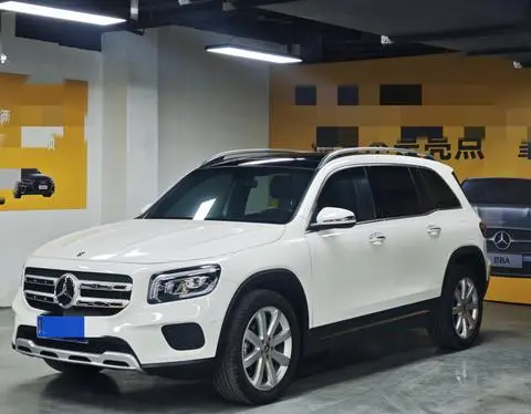 Mercedes-Benz GLB 2020 — фото 1