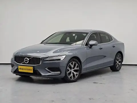 Volvo S60 2024