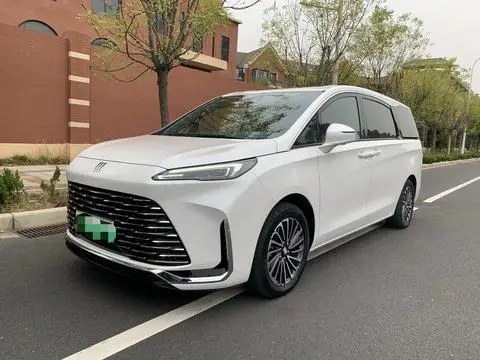 Buick GL8 PHEV 2025