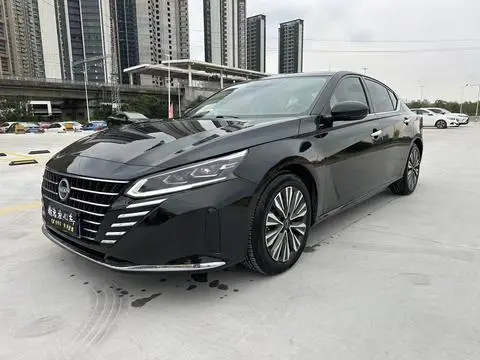 Nissan Teana 2022