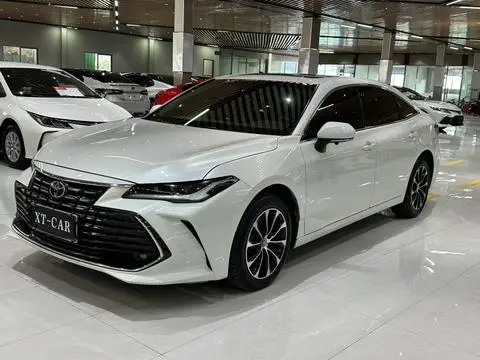 Toyota 亚洲龙 2023