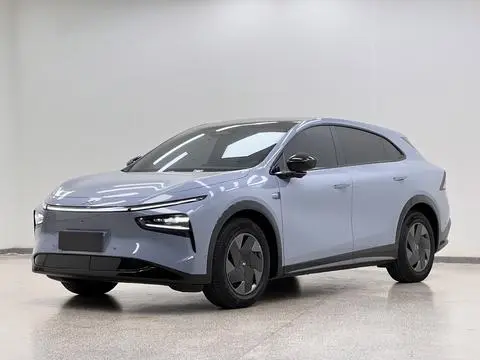 XPeng 小鹏G7 2025
