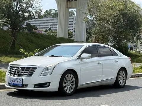 Cadillac XTS 2014
