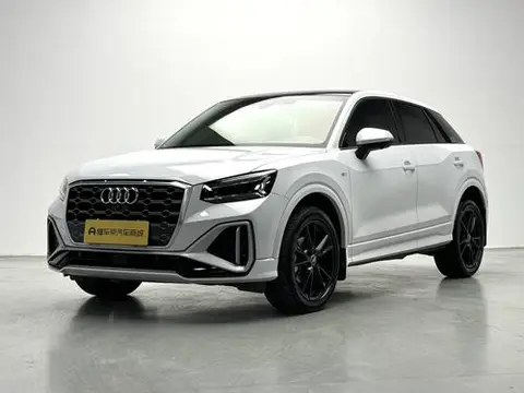 Audi Q2L 2022