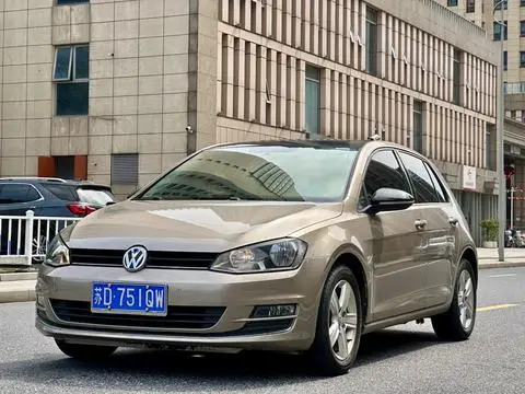 Volkswagen Golf 2017 — фото 1