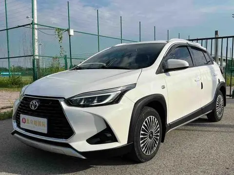 Toyota Yaris L Zhixuan 2022 — фото 1