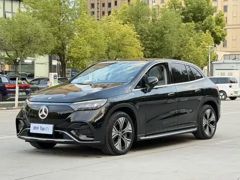 Mercedes-Benz EQE SUV 2023