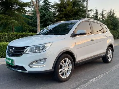 Baojun 560 2015