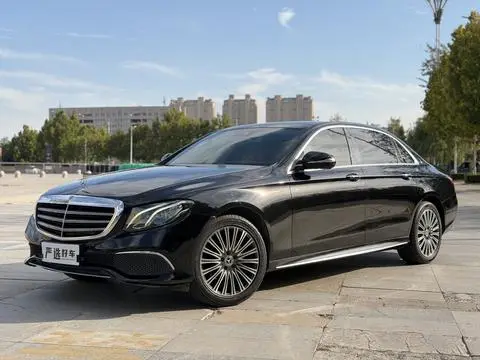 Mercedes-Benz E-Class 2016 — фото 1