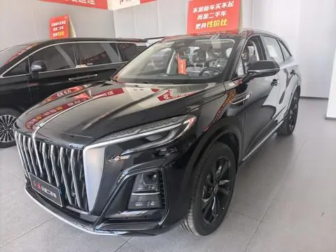 Hongqi HS3 PHEV 2025 — фото 1